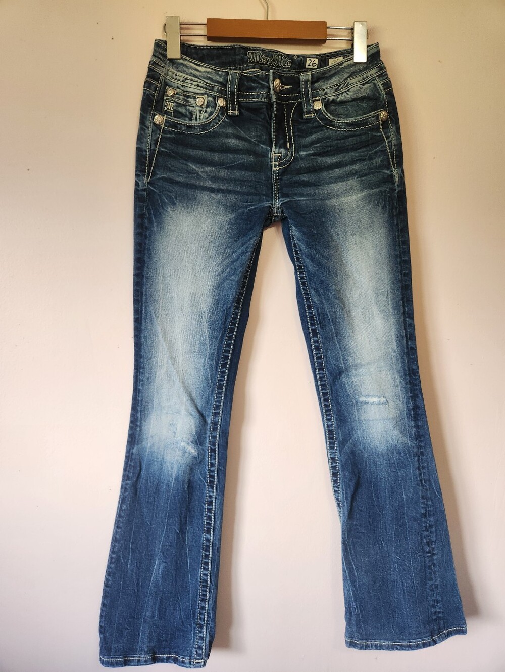 Miss Me Chloe Bootcut Jeans 26 Y2K Floral Crystal Embellished Thick Stitch Denim